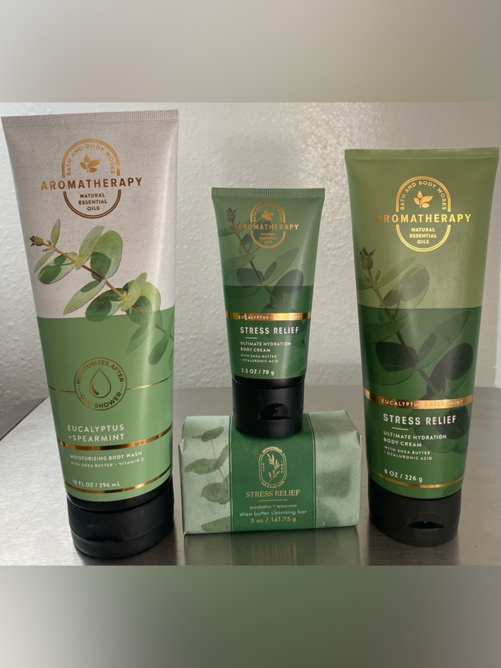 NEW- BATH AND BODY WORKS SET OF 4 AROMATHERAPY EUCALYPTUS AND SPEARMINT WELLNESS